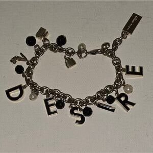 Dolce & Gabbana D&G Charms Bracelet Lipstick‎ Perfume desire